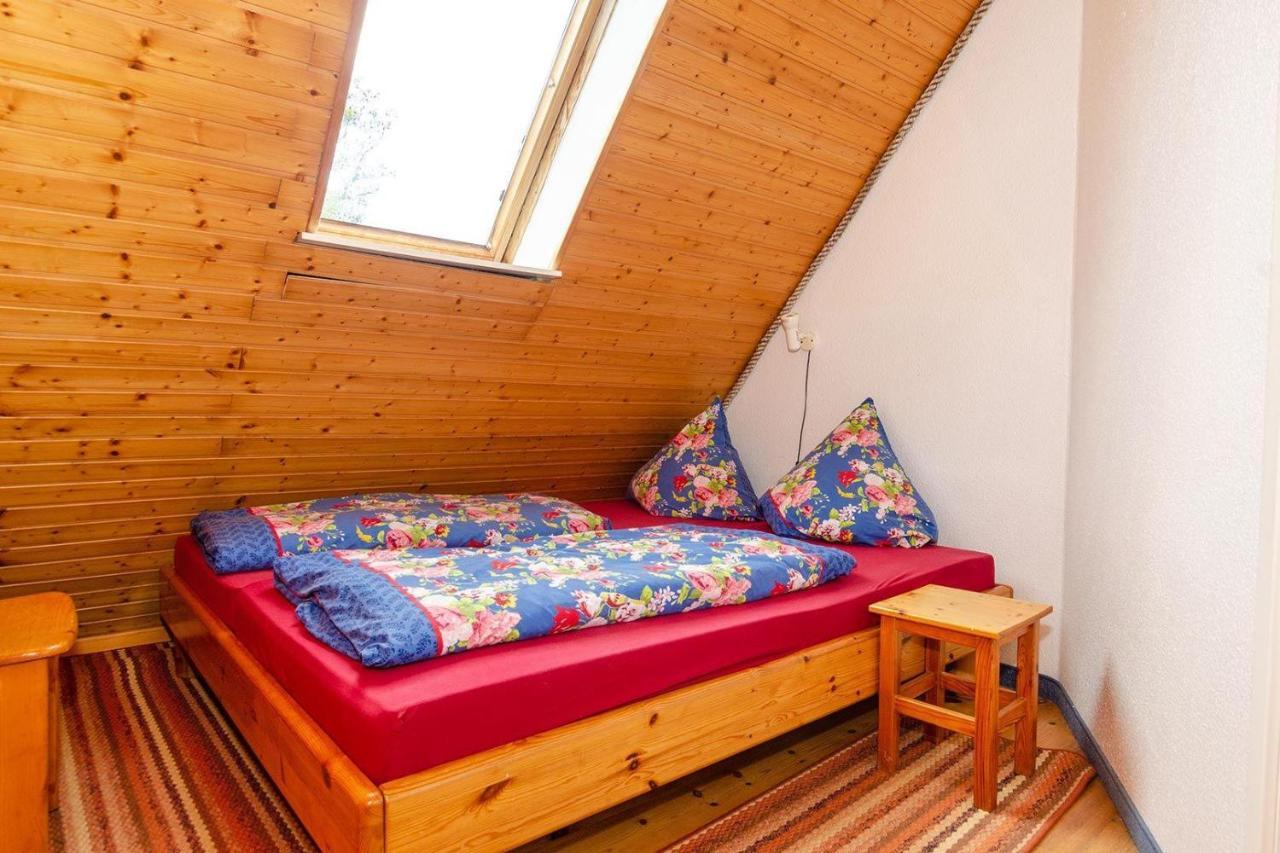 3-R-Ferienwohnung-Fuer-4-Personen-In-Schaprode-Auf-Ruegen-Zi3 Екстериор снимка